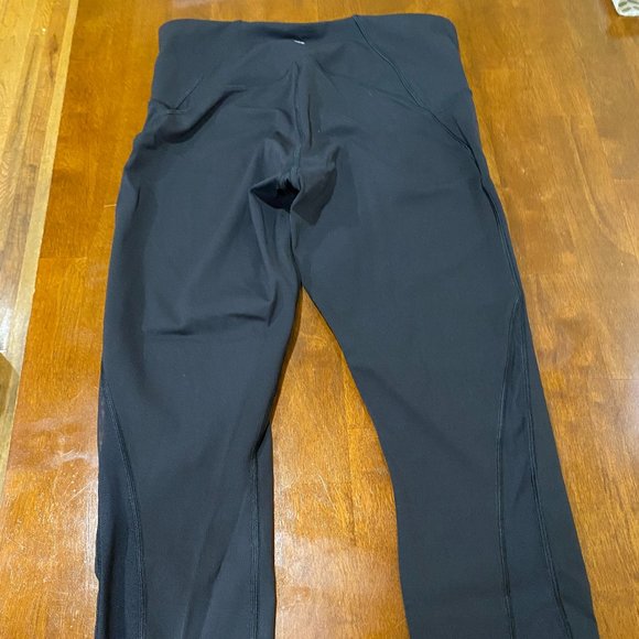 Lululemon Crop Leggings with Mesh Calf Stripe - Picture 2 of 6